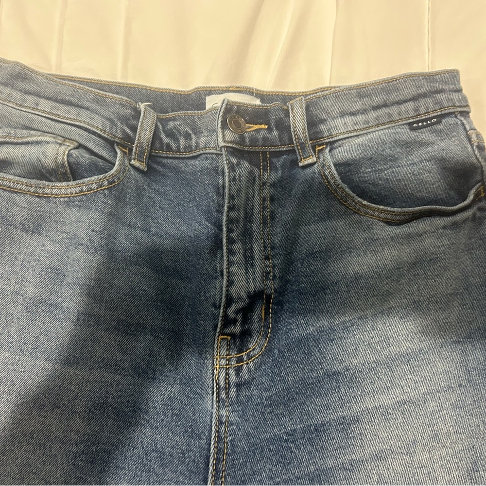 Cello Women's Classic Denim Jeans size 11 Never Worn